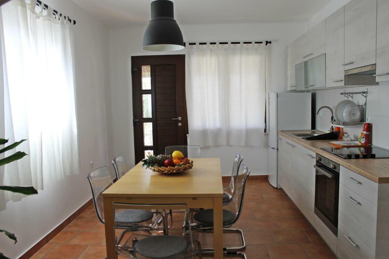 Apartments Dina بولا المظهر الخارجي الصورة