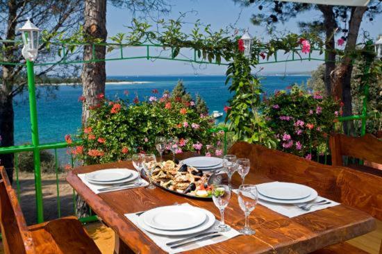Apartments Dina بولا المظهر الخارجي الصورة