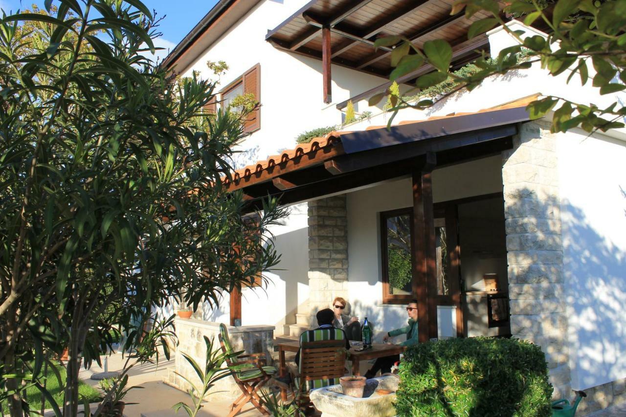 Apartments Dina بولا المظهر الخارجي الصورة